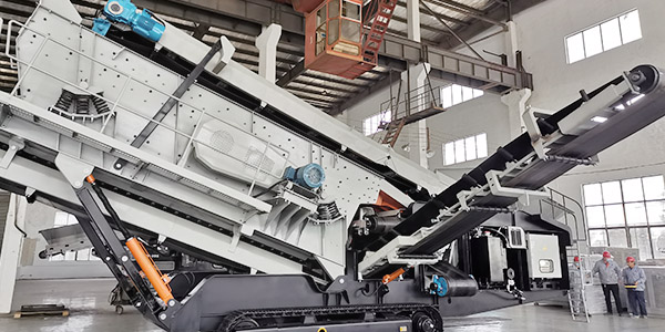 【發(fā)貨現(xiàn)場】上海東蒙DMS620C履帶移動篩分站出口俄羅斯，挑戰(zhàn)極寒天氣！助力客戶石灰石生產(chǎn)線項目